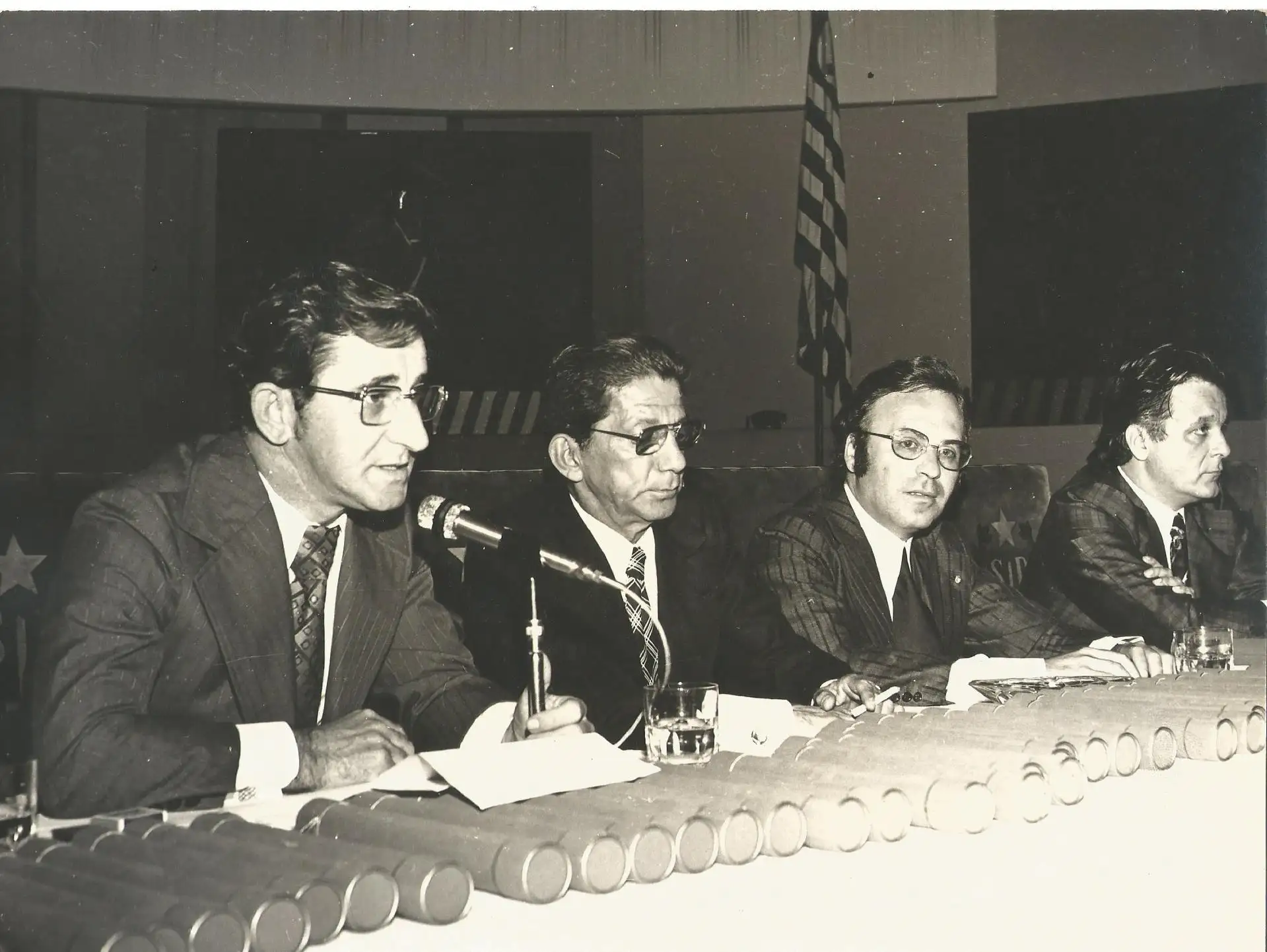 Foto da primeira turma de turismo (1974) | Faculdade Morumbi